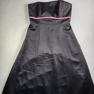 Forever Yours Women’s Size 16 XL Black And Pink Long Formal Dress Bridal Dance